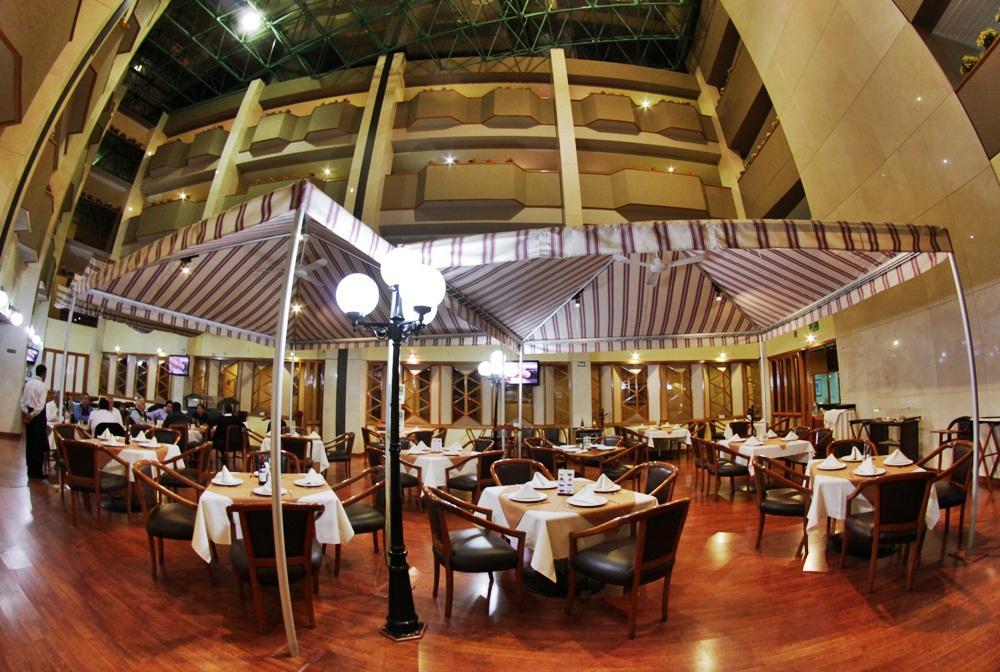 Hotel Abastos Plaza Mexico by Eksteriør bilde
