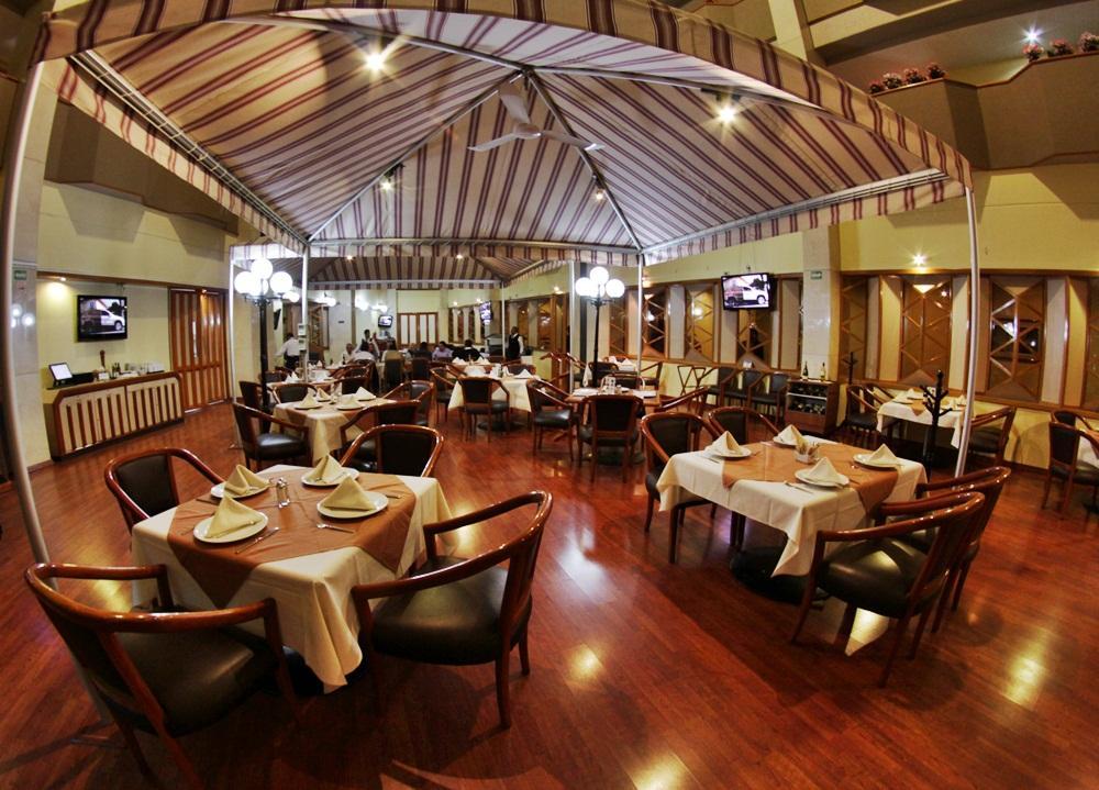 Hotel Abastos Plaza Mexico by Eksteriør bilde