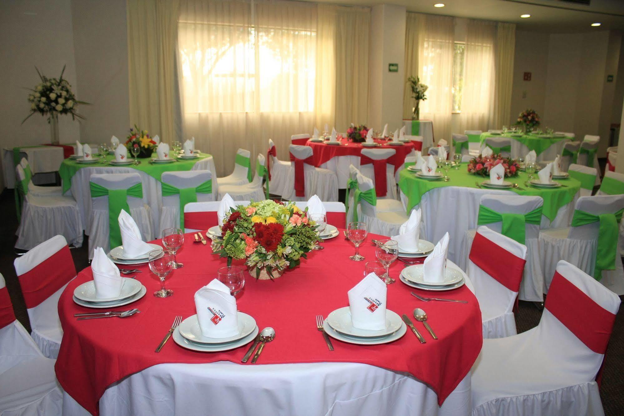 Hotel Abastos Plaza Mexico by Eksteriør bilde